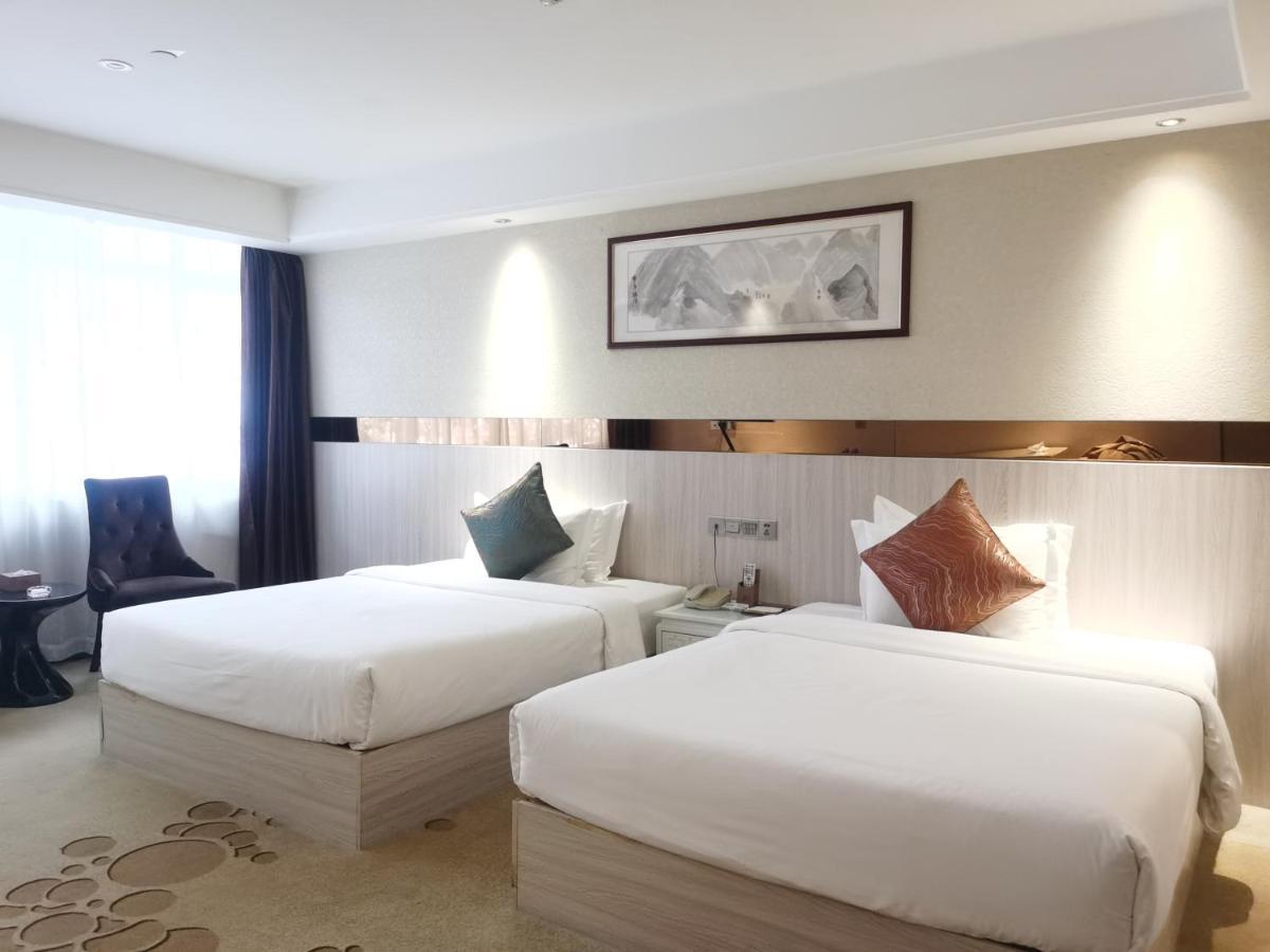 Paco Hotel Tianhe Coach Terminal Metro Satation Guangzhou-Free Shuttle Bus For Canton Fair Zewnętrze zdjęcie