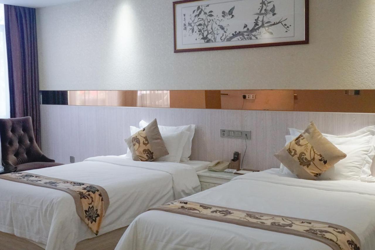 Paco Hotel Tianhe Coach Terminal Metro Satation Guangzhou-Free Shuttle Bus For Canton Fair Zewnętrze zdjęcie