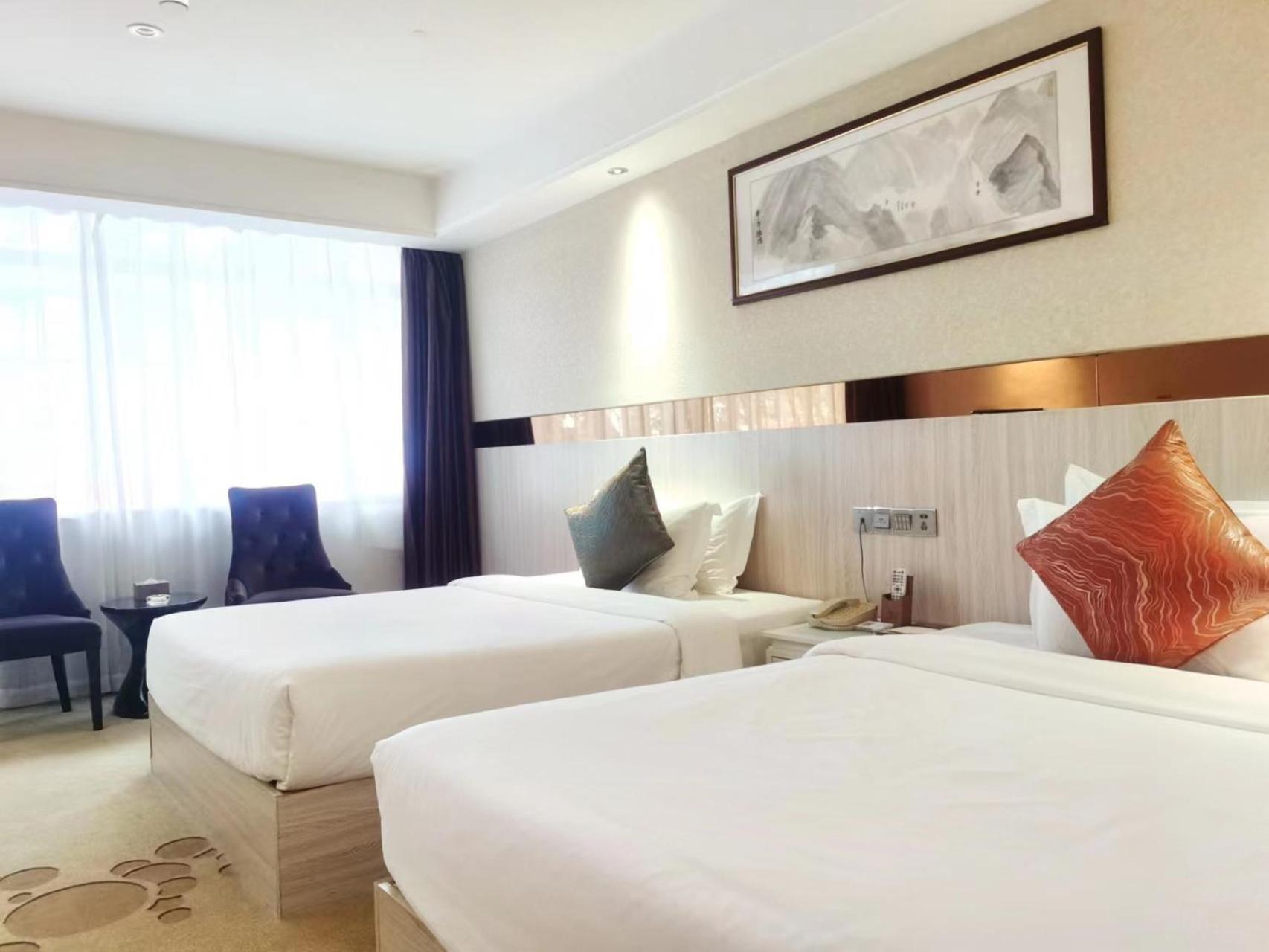 Paco Hotel Tianhe Coach Terminal Metro Satation Guangzhou-Free Shuttle Bus For Canton Fair Zewnętrze zdjęcie