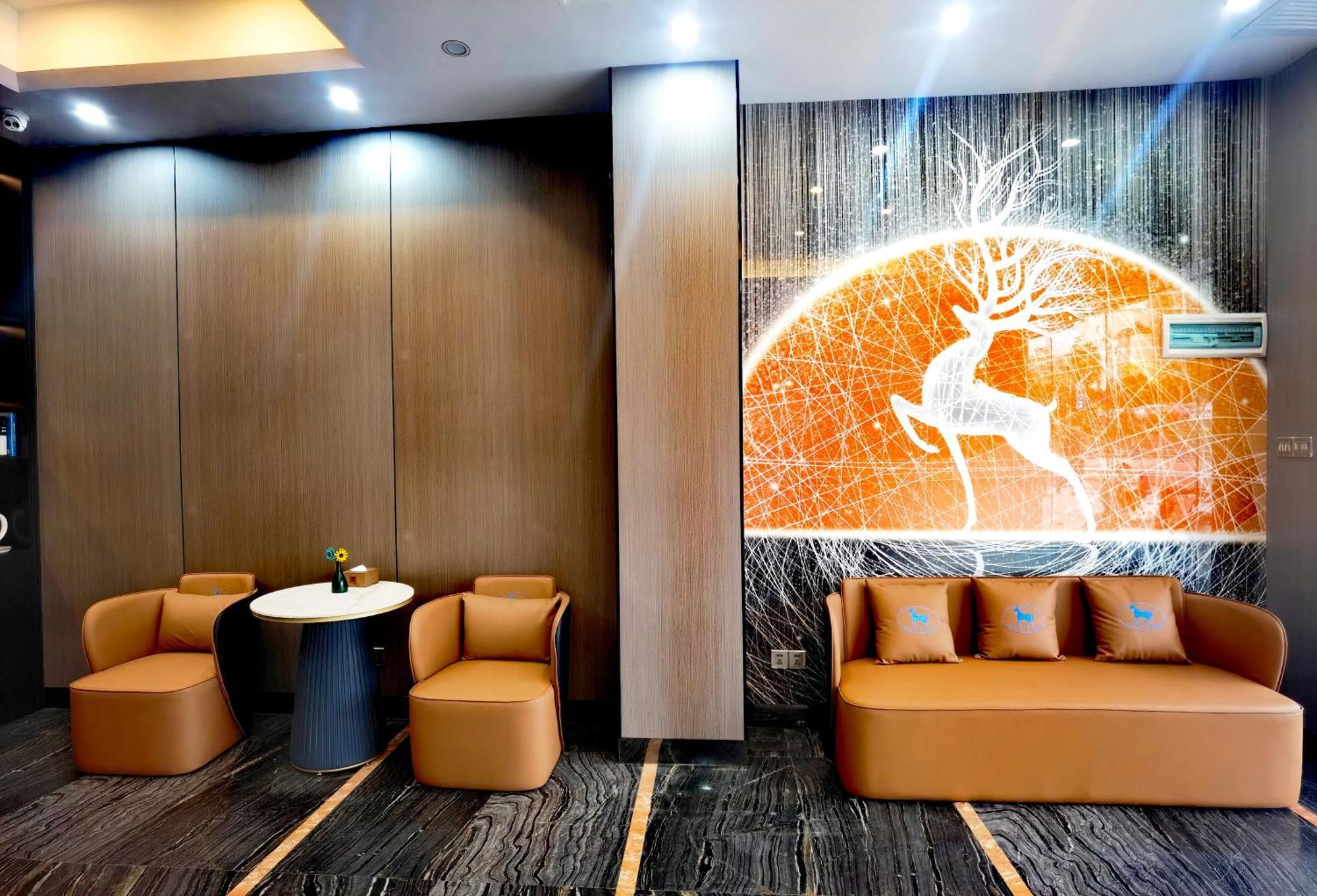 Paco Hotel Tianhe Coach Terminal Metro Satation Guangzhou-Free Shuttle Bus For Canton Fair Zewnętrze zdjęcie