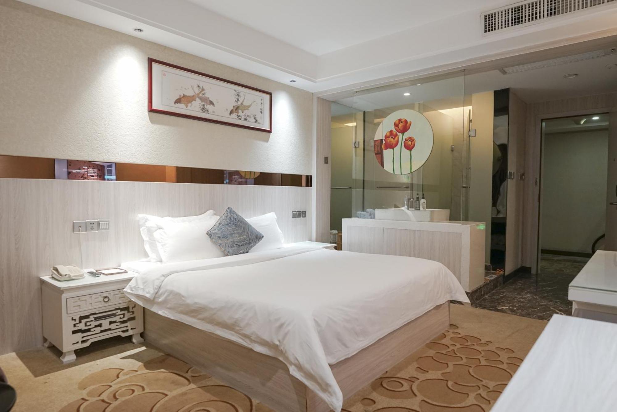 Paco Hotel Tianhe Coach Terminal Metro Satation Guangzhou-Free Shuttle Bus For Canton Fair Zewnętrze zdjęcie